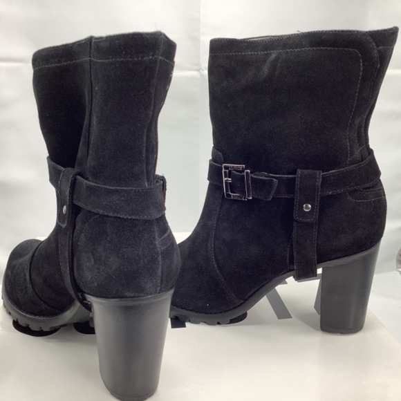 Nib Schulz Black Leather Suede Mid-Heel Lug Bootie Size 9B - Picture 8 of 10